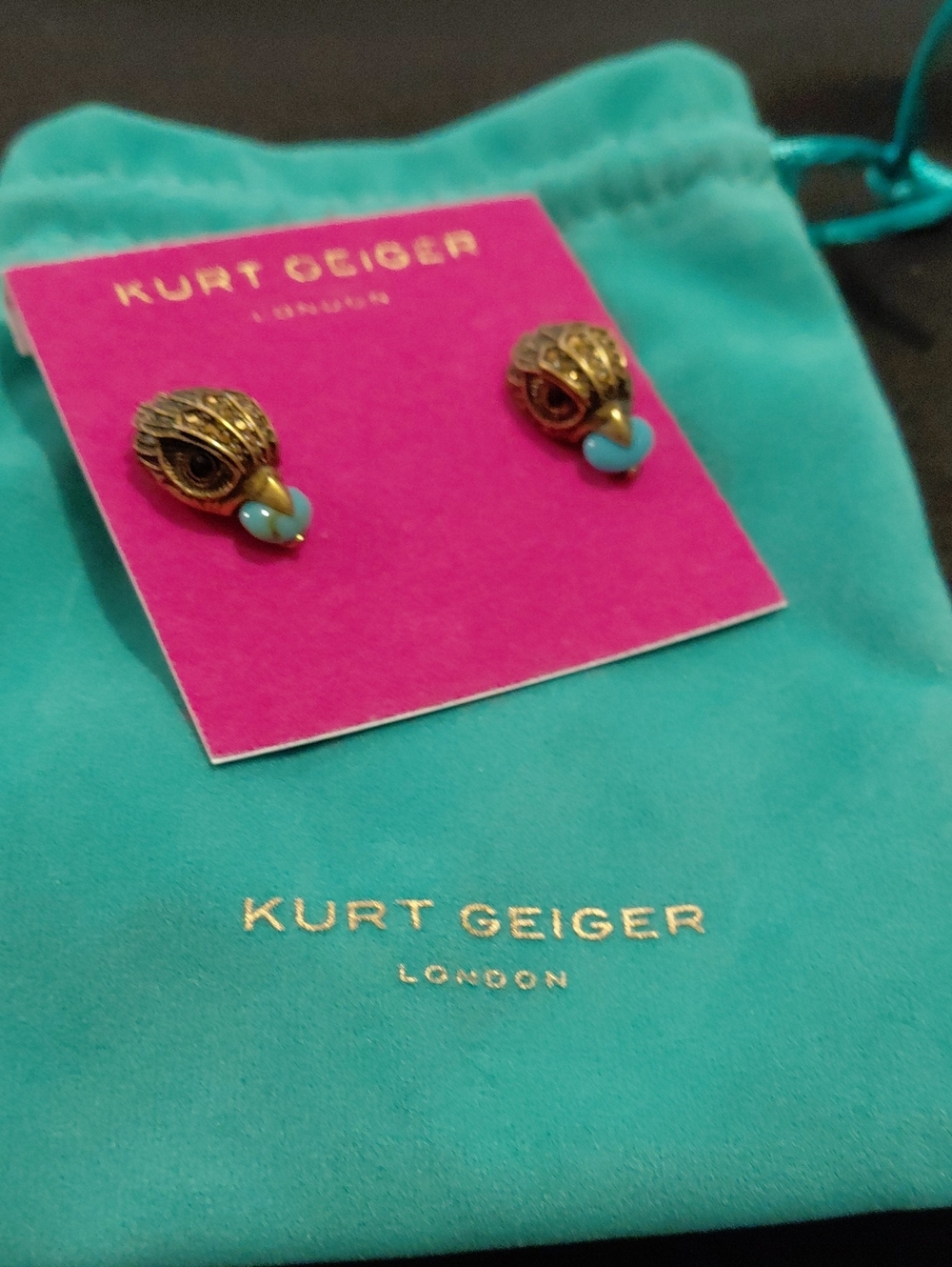 KURT GEIGER EAGLE STONE STUD EARRINGS